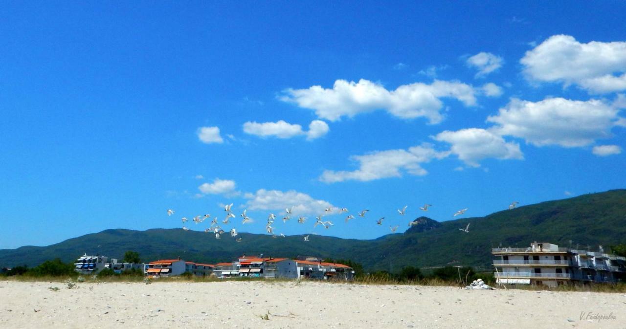 Medusa Beach Apartment, Ασπροβάλτα Εξωτερικό φωτογραφία